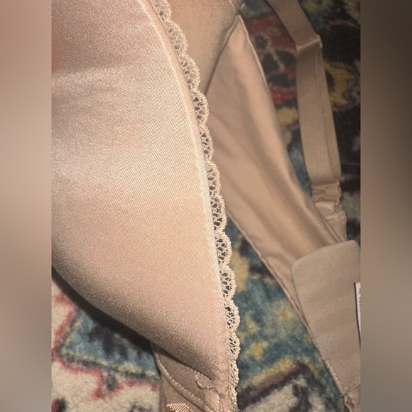 Body by Victoria Bra - Picture 5 of 10